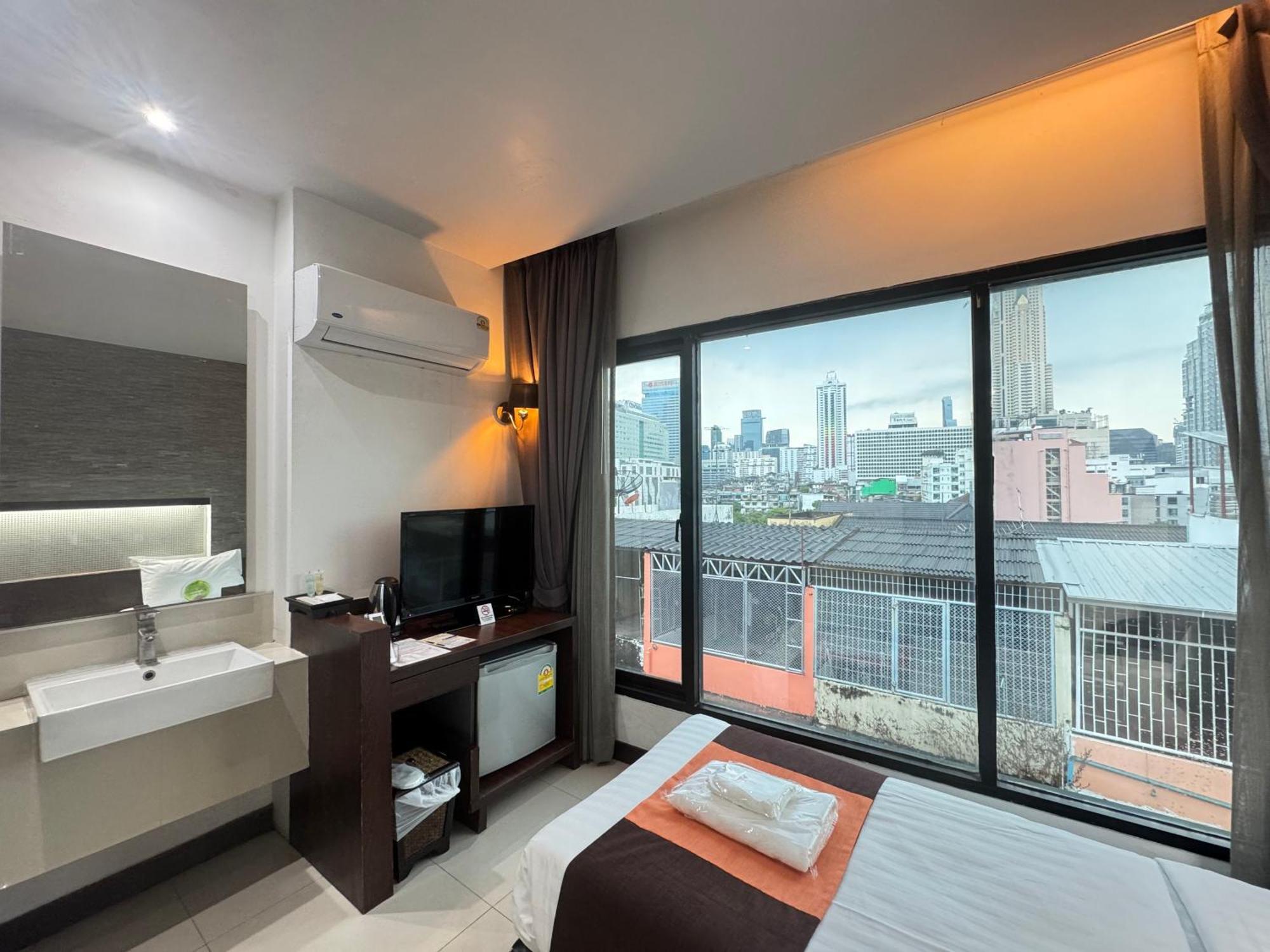 Collection O The Bangkok Airport Link Suite Luaran gambar