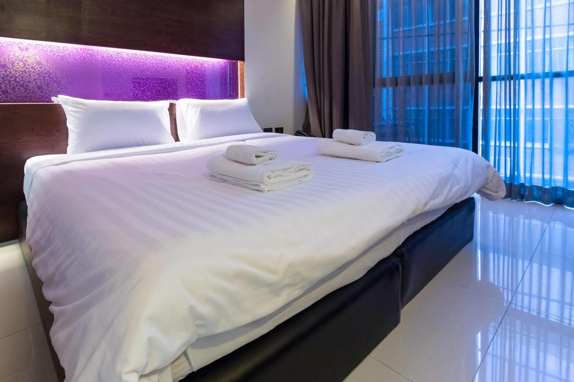Collection O The Bangkok Airport Link Suite Luaran gambar