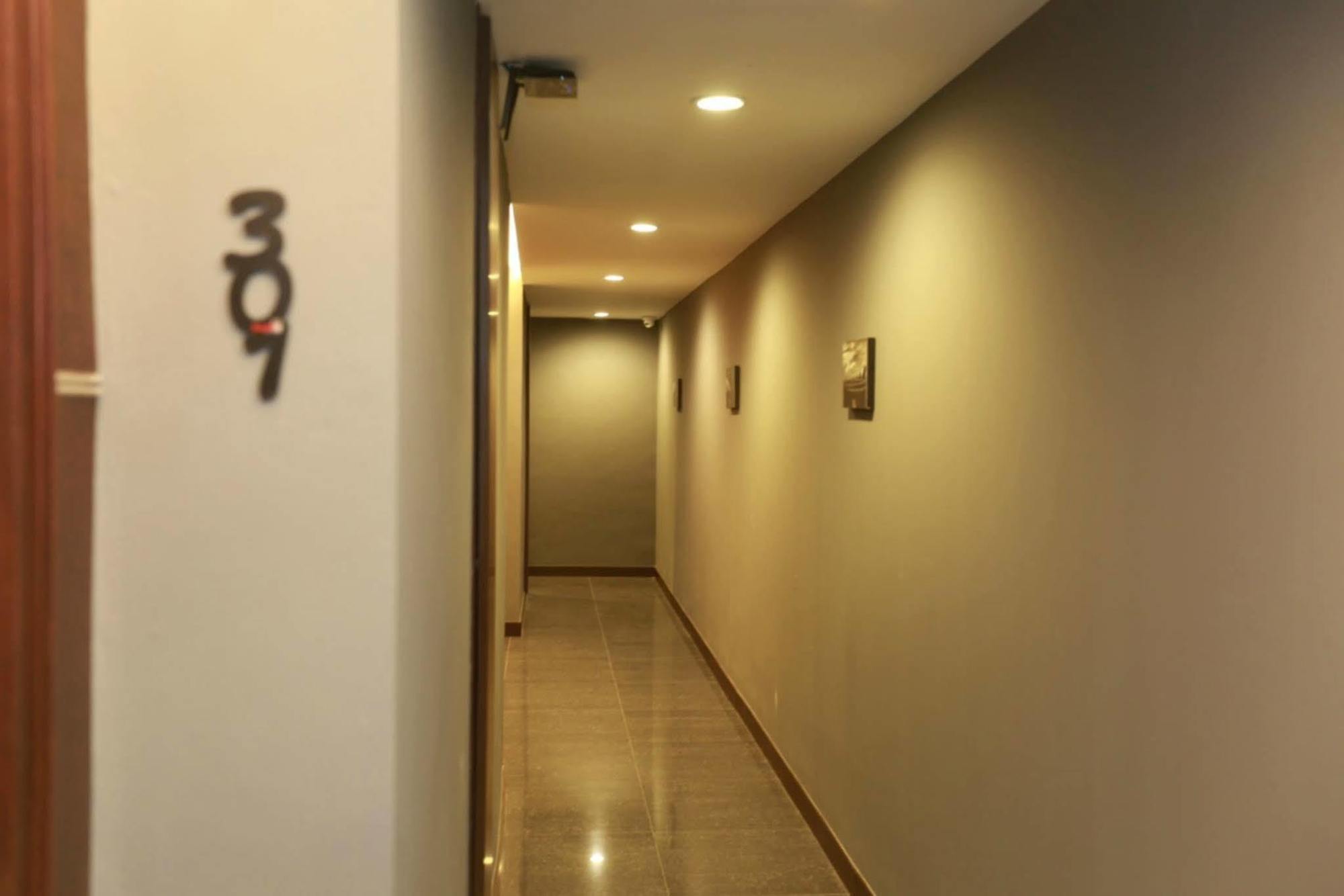 Collection O The Bangkok Airport Link Suite Luaran gambar